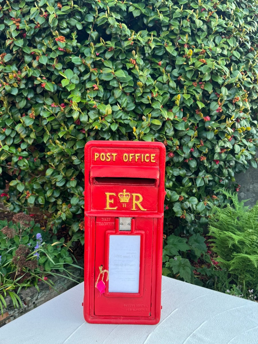 Classic Red wedding postbox